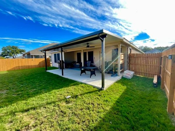 Angle profile view of a patio cover