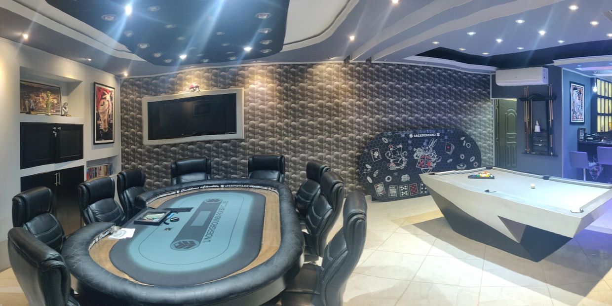 UNDERGROUND POKER CLUB 
TEXAS HOLDEM POKER ROOM
DOMINICAN REPUBLIC