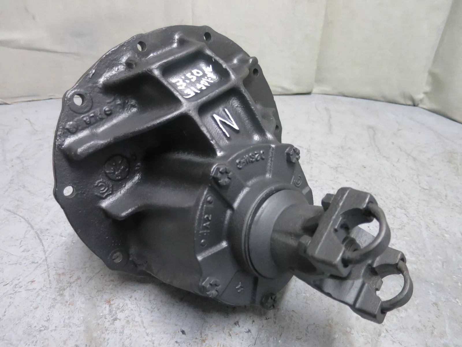 Ford 3.50 N Case 9 Inch 31 Spline 9 inch Nodular rear