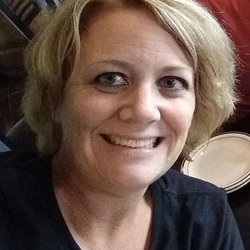 Make sure to say "Bonjour" to Kera!