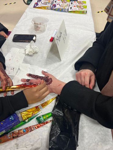 Palestine fundraiser mehndi