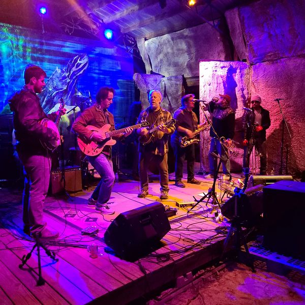Live music Gainesville Florida. Music venue, food and drink, local entertainment