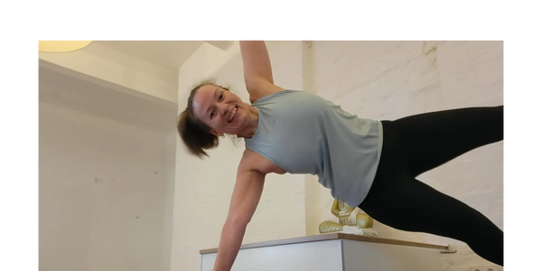 Pilatesflows, Pilates, Yoga für alle Fitnesslevel. Hier wird alles individuell angepasst.