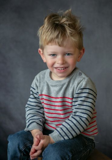school photos, swampscott photographer, goldfeatherphotography, kids portraits, boston kids photos