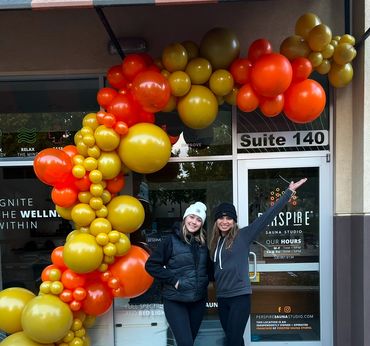 Deluxe Garland: $25/ft