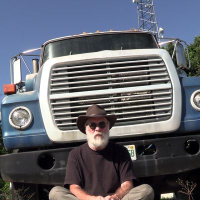 Reverend Skunk taping the video for "Nihil" somewhere in northern Florida.