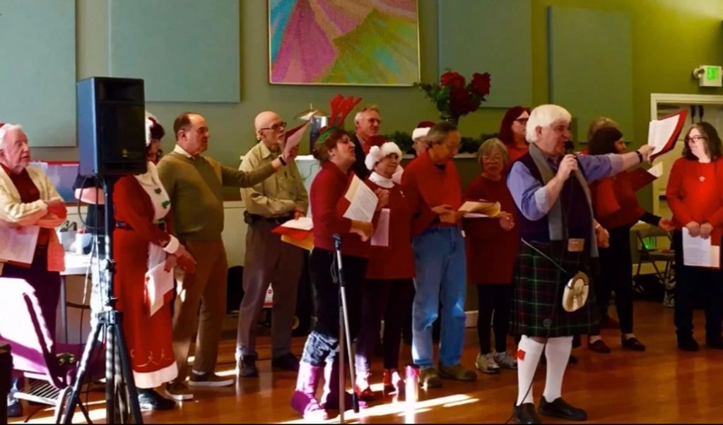 BREAD AND ROSES HOLIDAY CHORUS