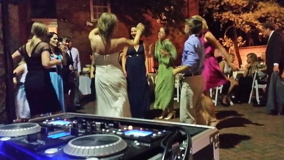 Pricing AAA Disc Jockeys Serving Richmond & Central Virginia AAA