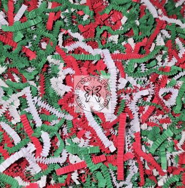 Christmas themed crinkle stuffing. Your ideal festive basket filler in green, red and white combo.