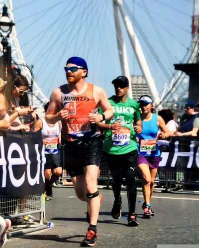 Paul Munro in his first London Marathon 2018 followed a One-2-One Training Plan and finished in 3:45