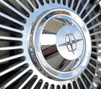 R Caps, Custom Caps, 61-67 Logo, 61-67, Raised Logo Levansworth , Levansworth Wheels, R-Caps,