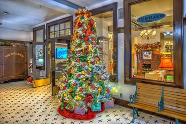 Christmas at the Redlands in downtown Palestine, Texas