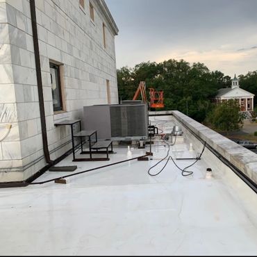 Flat roof pressure washing