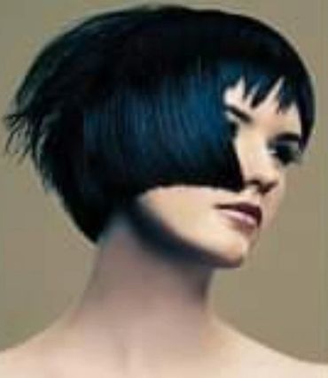Award-winning avant-garde precision haircut. A sharp, geometric editorial bob showcasing master-lev
