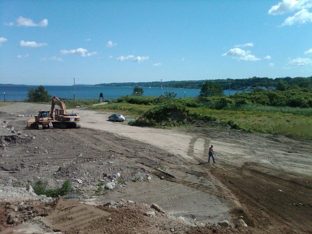 Portsmouth, RI Landfill Closure Project   Capping municipal landfill per RI State Regulations.  Future home of beach volleyball sports complex