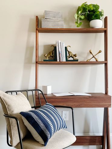 Multifamily Charlotte North Carolina Queens 511 Model apartment curated shelves by Design by Dubois