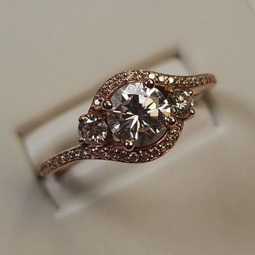 Rose Gold Ring /w Round Brilliant Center & Side Stones - Halo