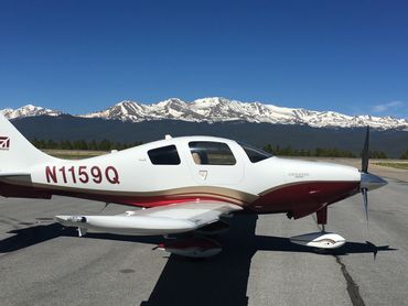 KLXV, highest airport in North America