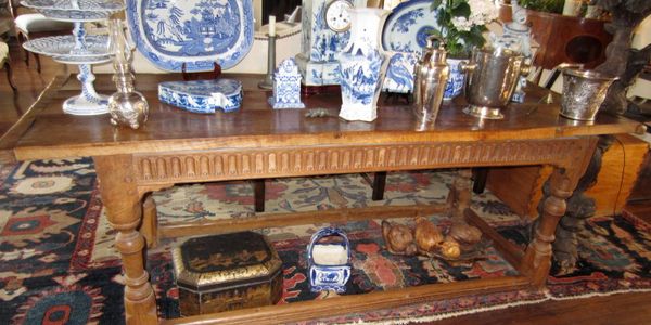 Rare antique furniture, Chinese and European porcelain, sterling and other metal objects, fine art 