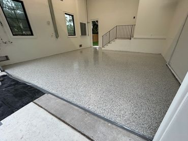Beautiful Flake Floor we did for a client in Fort Myers!