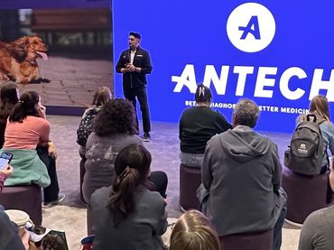 Ty Izquierdo presenting Antech's Diagnostic Testing technology at VMX in Orlando, FL