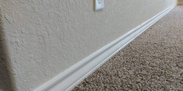 Deep cleaning of baseboards
