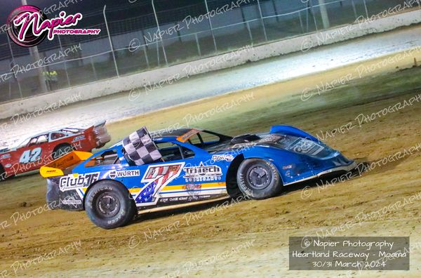 Day 2 – Super Sedans @ Heartland Raceway 30-31 March 2024