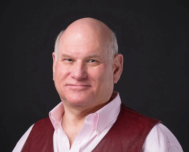 Ron J. Miller - Tax Preparer and Accountnat