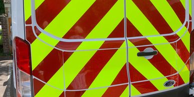 Fleet signage and chapter 8 R3B
High vis graphics and roadside signage
Roadside safety signs and gra