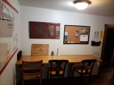 Seating Area in Kitchen Cottage 2