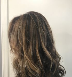 Root touch up with Highlights.