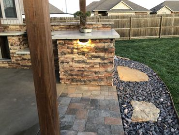 Patios & Paving
Landscaping
Masonry
Lighting (outdoor lighting)
Design & Architecture