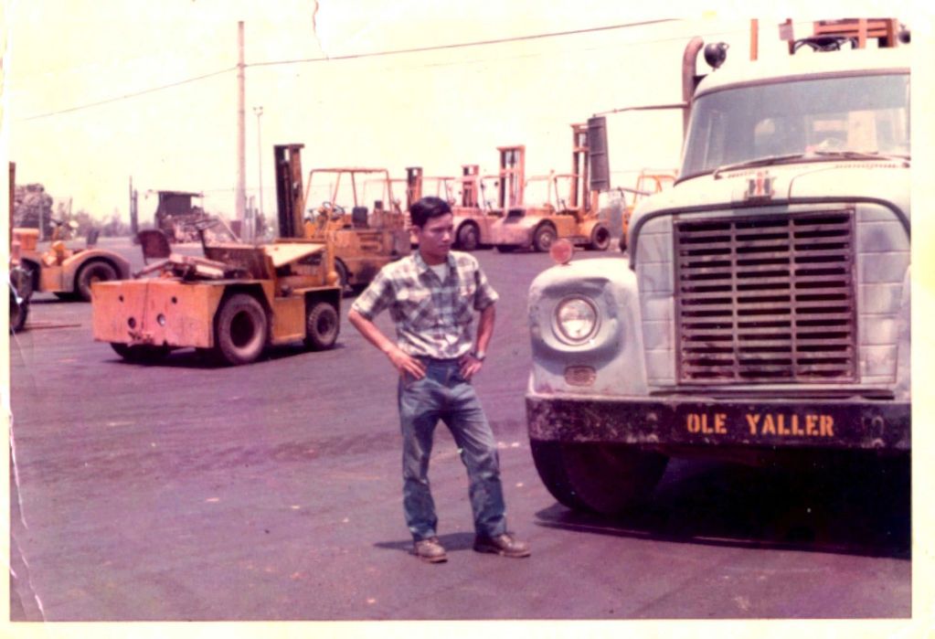 Natan's father on the job. © All rights reserved.