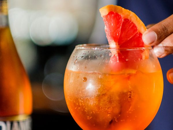 Andiamo Spritz, the perfect blend of bubbles and orange zest