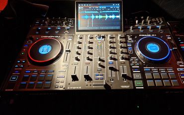 Denon Prime 4+