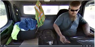 Dashcam footage showing Distracted Driver texting & driving