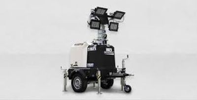 Road tow lighting tower