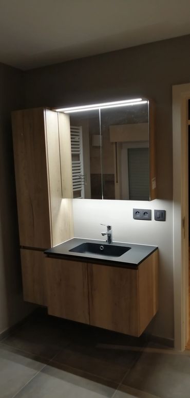 Showcasing a completely renovated bathroom, combining elegance and functionality with top-quality fi