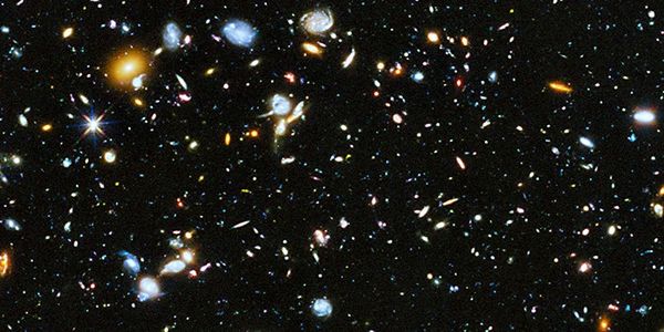 Hubble Deep field of 10,000 galaxies