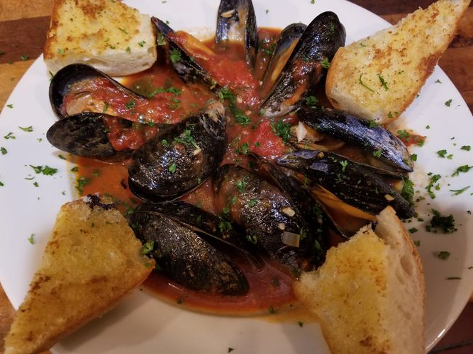 P.E.I Mussels Diablo