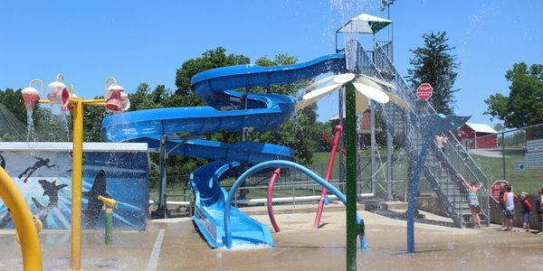 Serpentine water slide