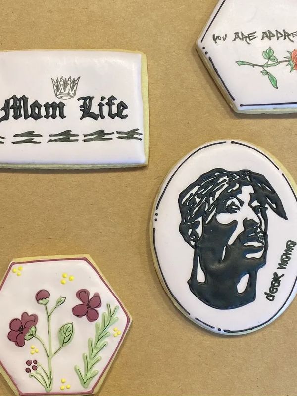 "Sweet Lady" 2Pac custom cookies, portrait of rapper, you are appreciated rose with thorns