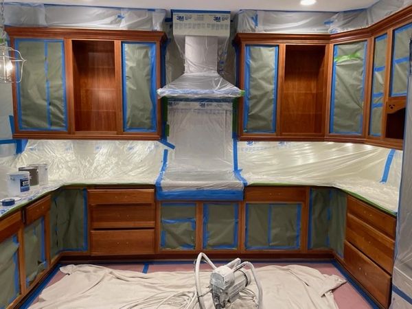 Comprehensive painting repainting kitchen cabinets