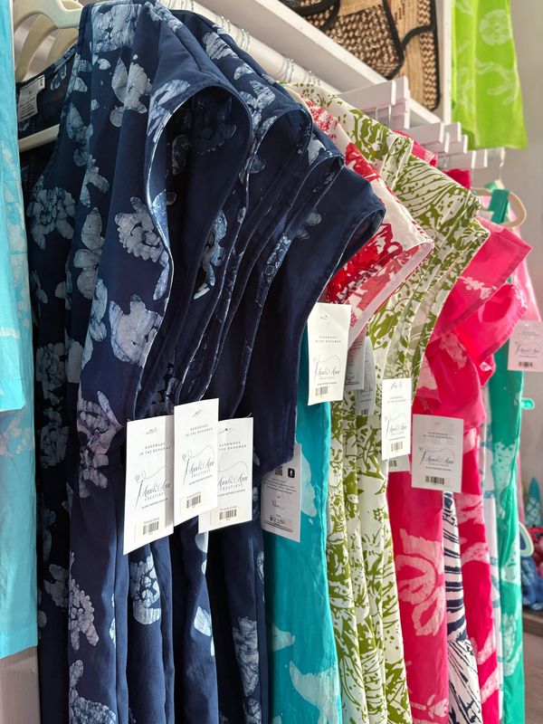 Colours of the islands are reflected in the vibrant Authentic Bahamian made fabrics of our clothing