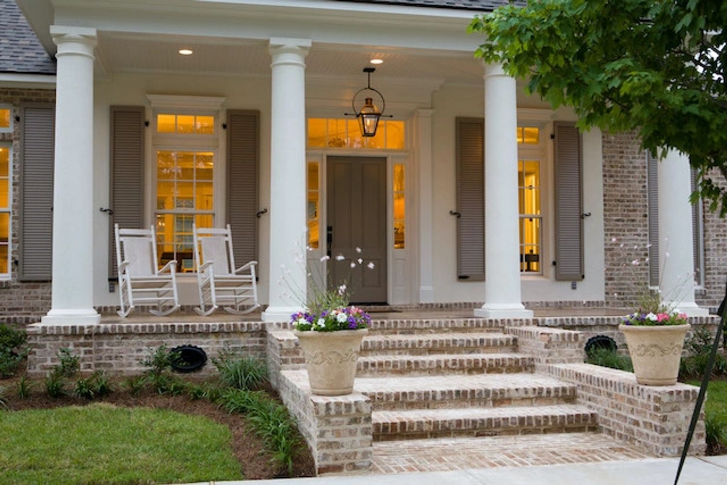 Round Column Installation exterior replacement porch fibreglass columns Toronto GTA Oakville