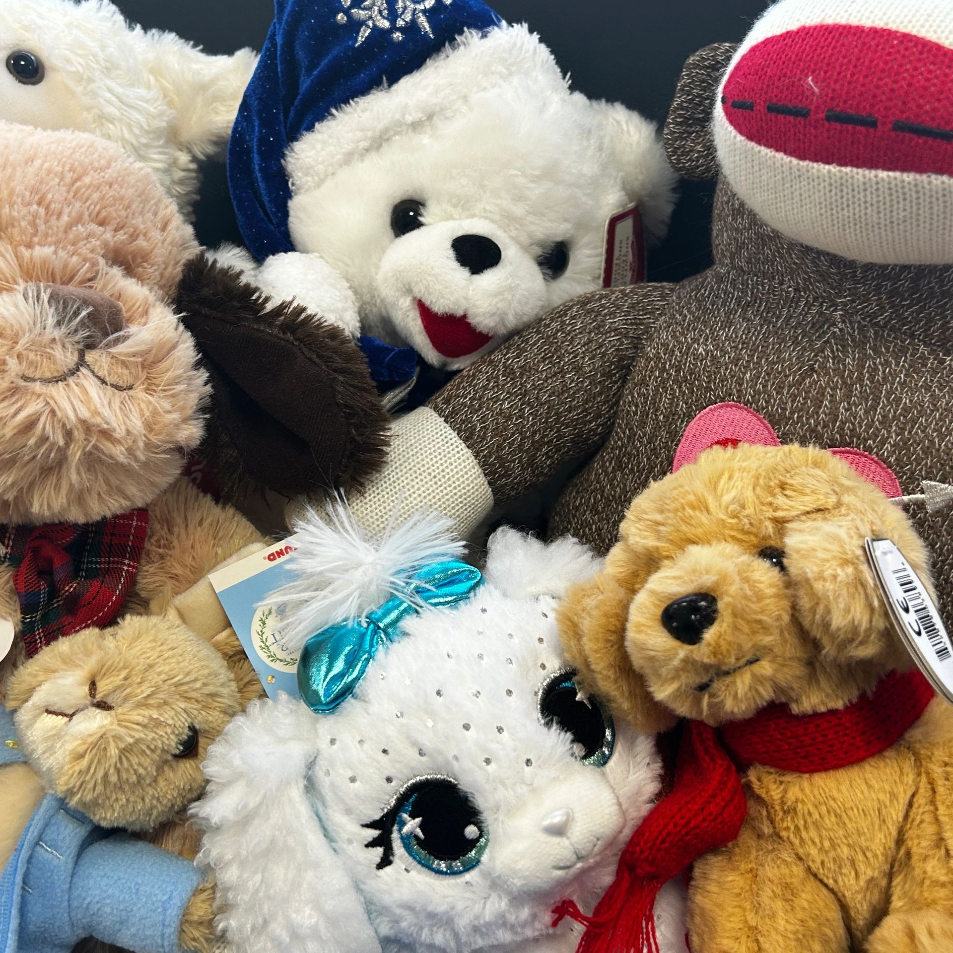 Refresh Cuddle Toys