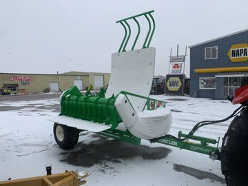 TH205 Bale feeder