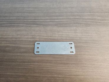 The GRIP Plate makes the GRIP more versatile by allowing you to use the GRIP in aluminum or wood fra