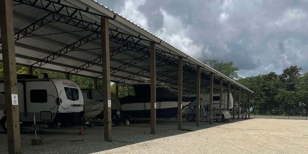 Pole barn with rv and boat stoage