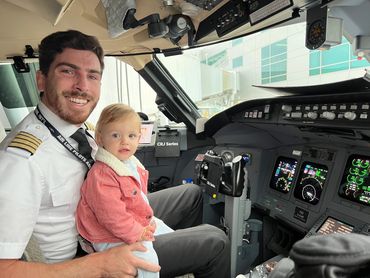 Pilot and Daughter in CRJ900
